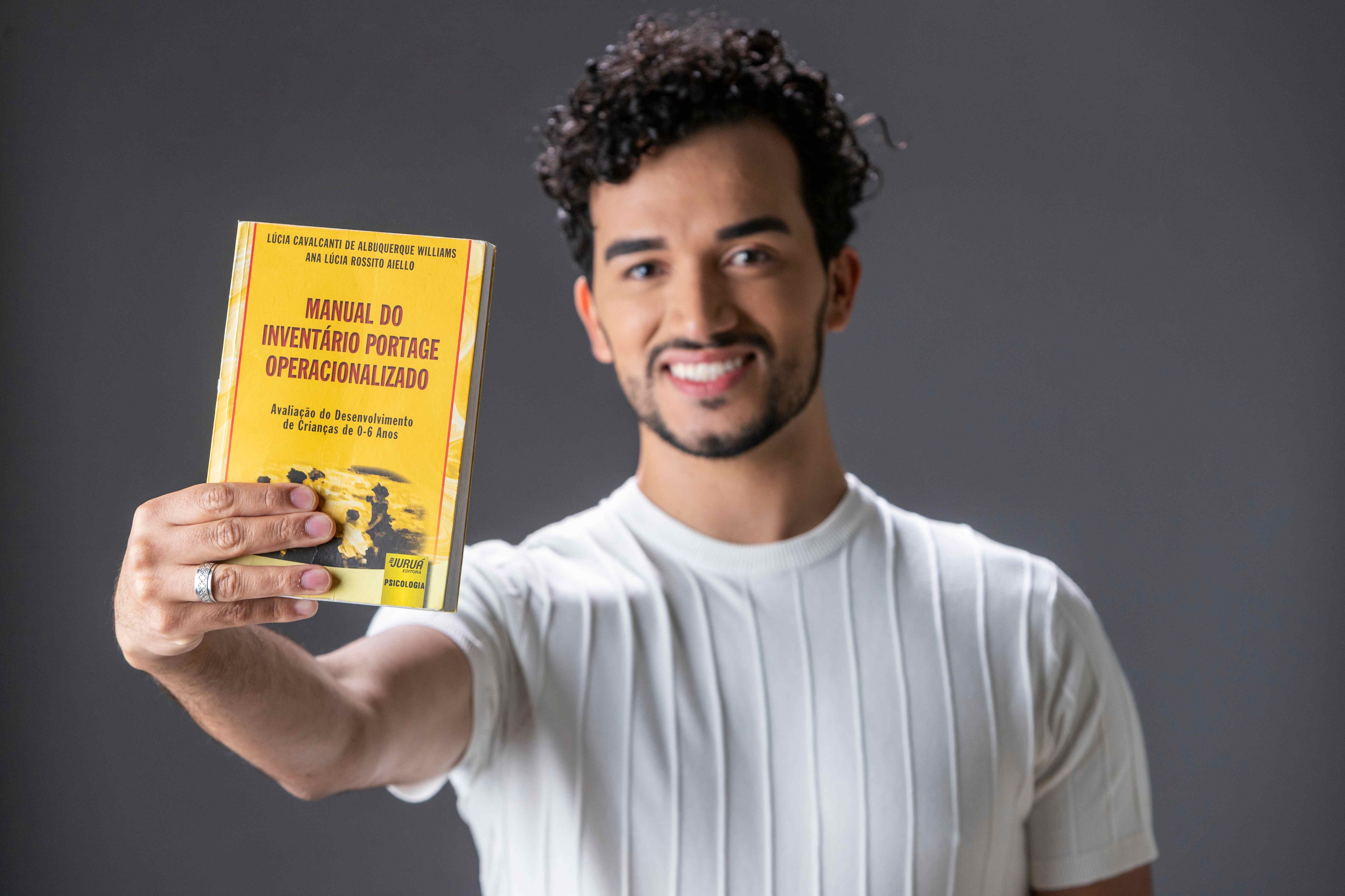 Marco Canuto com Manual Portage